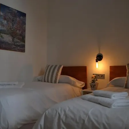 Vialia Ave Zona De Ocio Y Playa Malaga